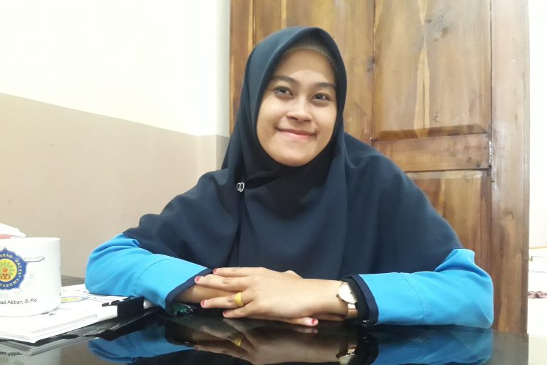 Mita Dwi Yulia, S.Pd