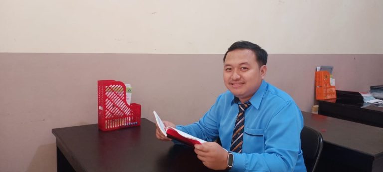 M. Iqbal, S.Pd